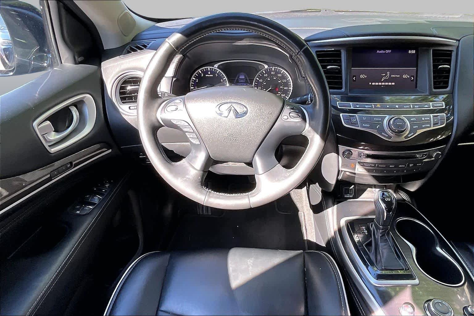 Used 2020 Black Obsidian INFINITI LUXE image 5