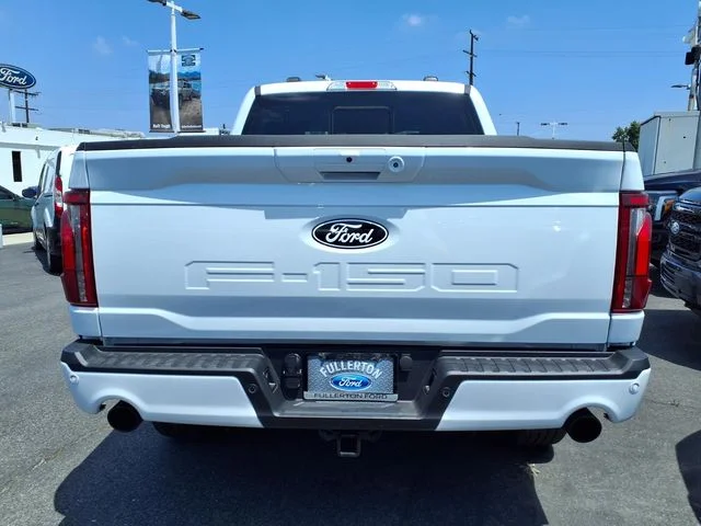 New 2026 Oxford White Ford Lariat image 3
