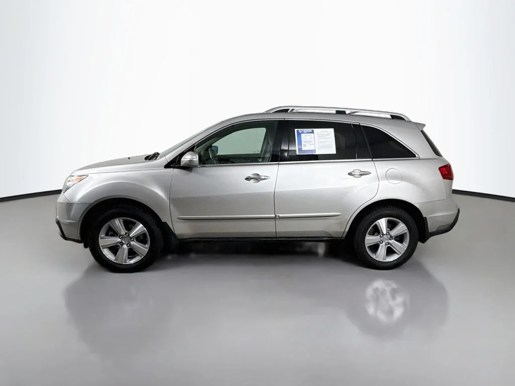 Used 2011 Silver Acura Tech/Entertainment Pkg image 10