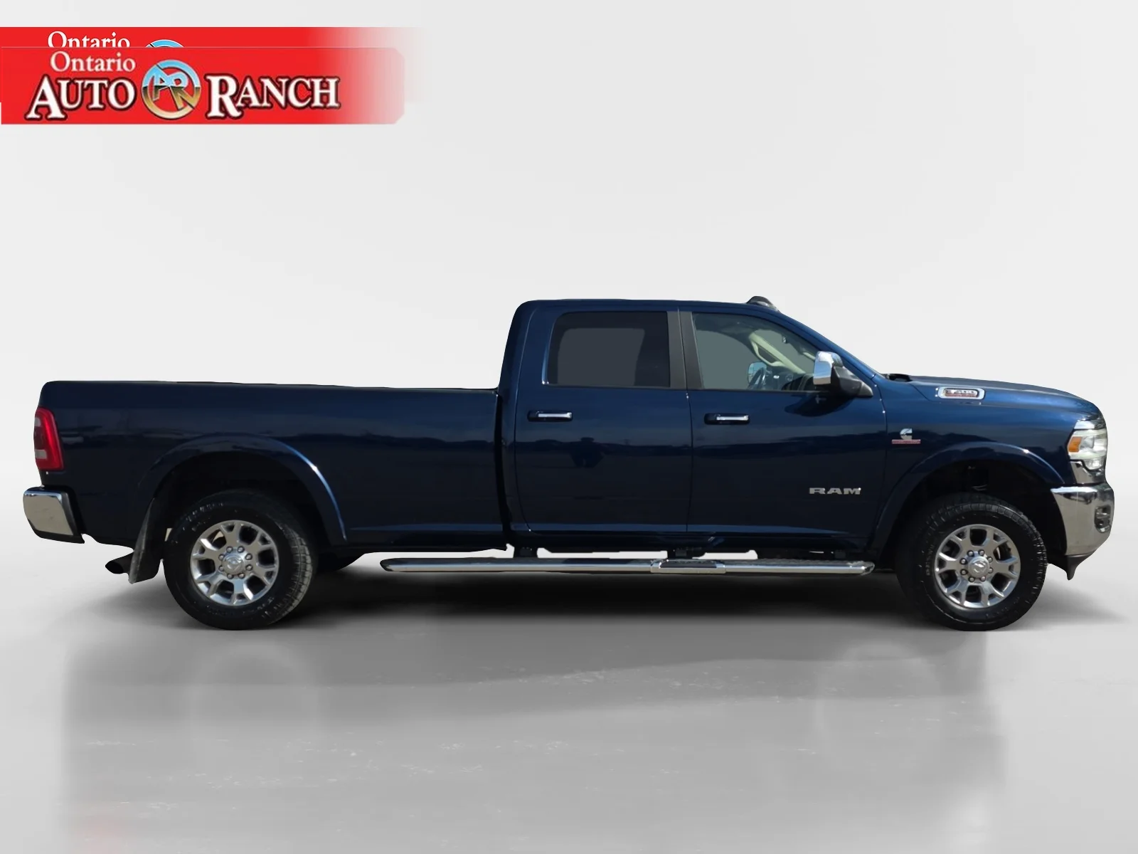Used 2022 Patriot Blue Pearlcoat Ram Laramie image 6