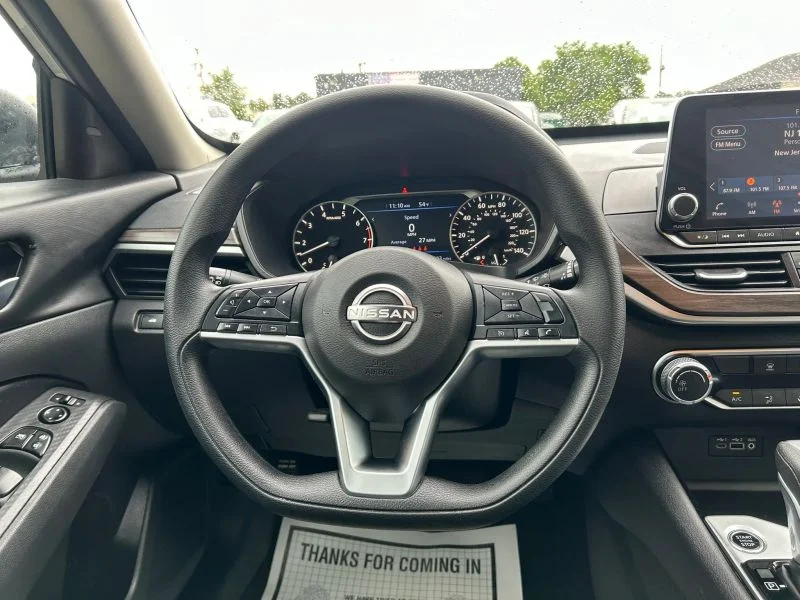 Used 2024 Silver Nissan 2.5 SV Sedan 4D image 44
