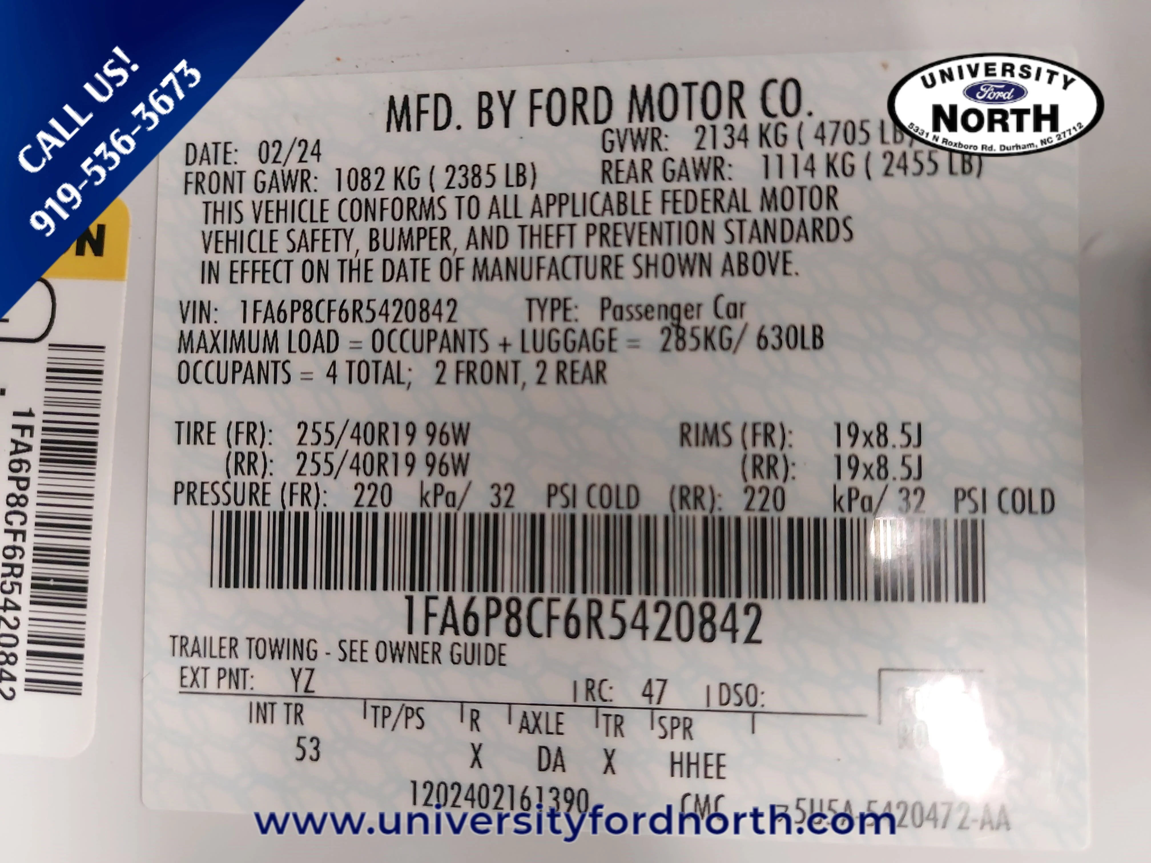Used 2024 Oxford White Ford GT Premium image 33