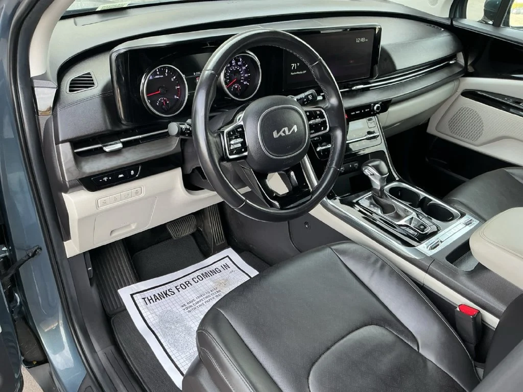 Used 2022 Blue Kia SX image 27