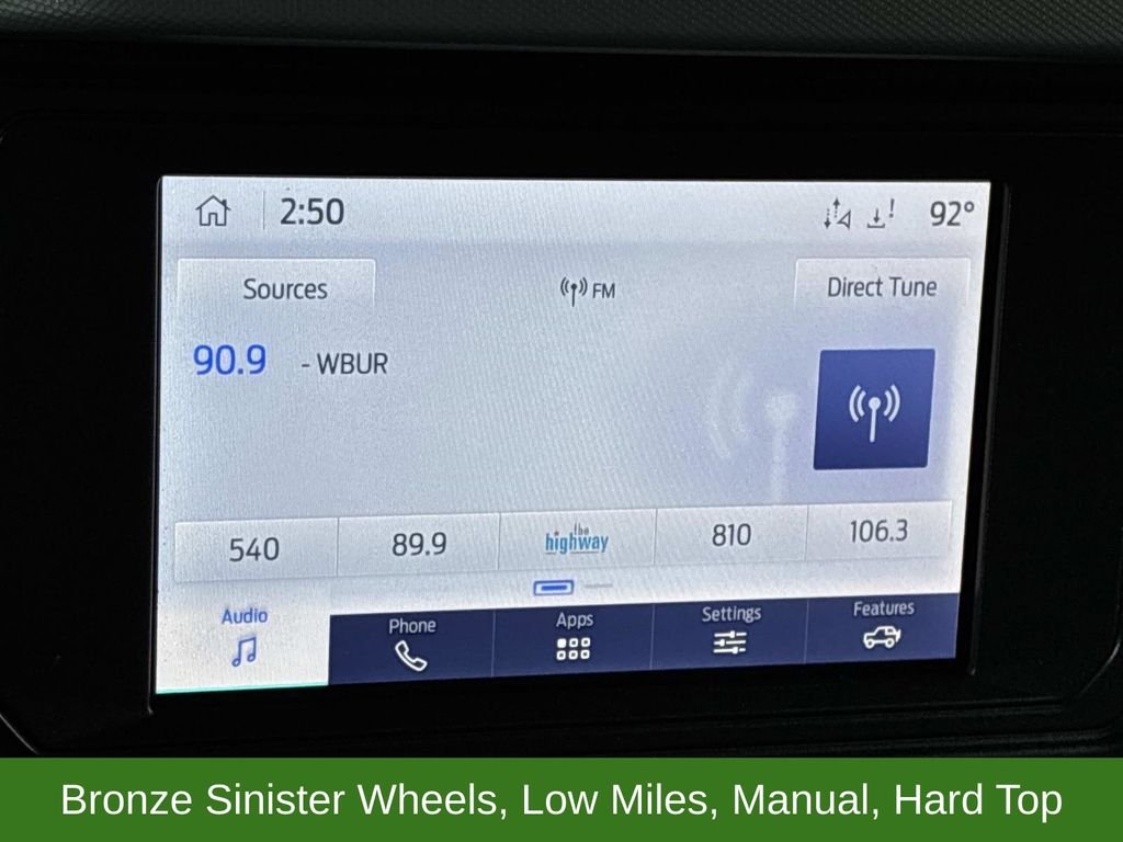 Used 2022 Green Ford  image 33