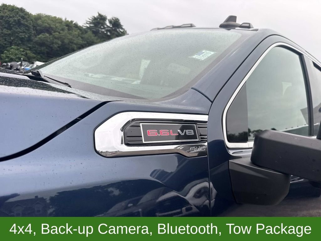 Used 2020 Blue GMC SLE image 10