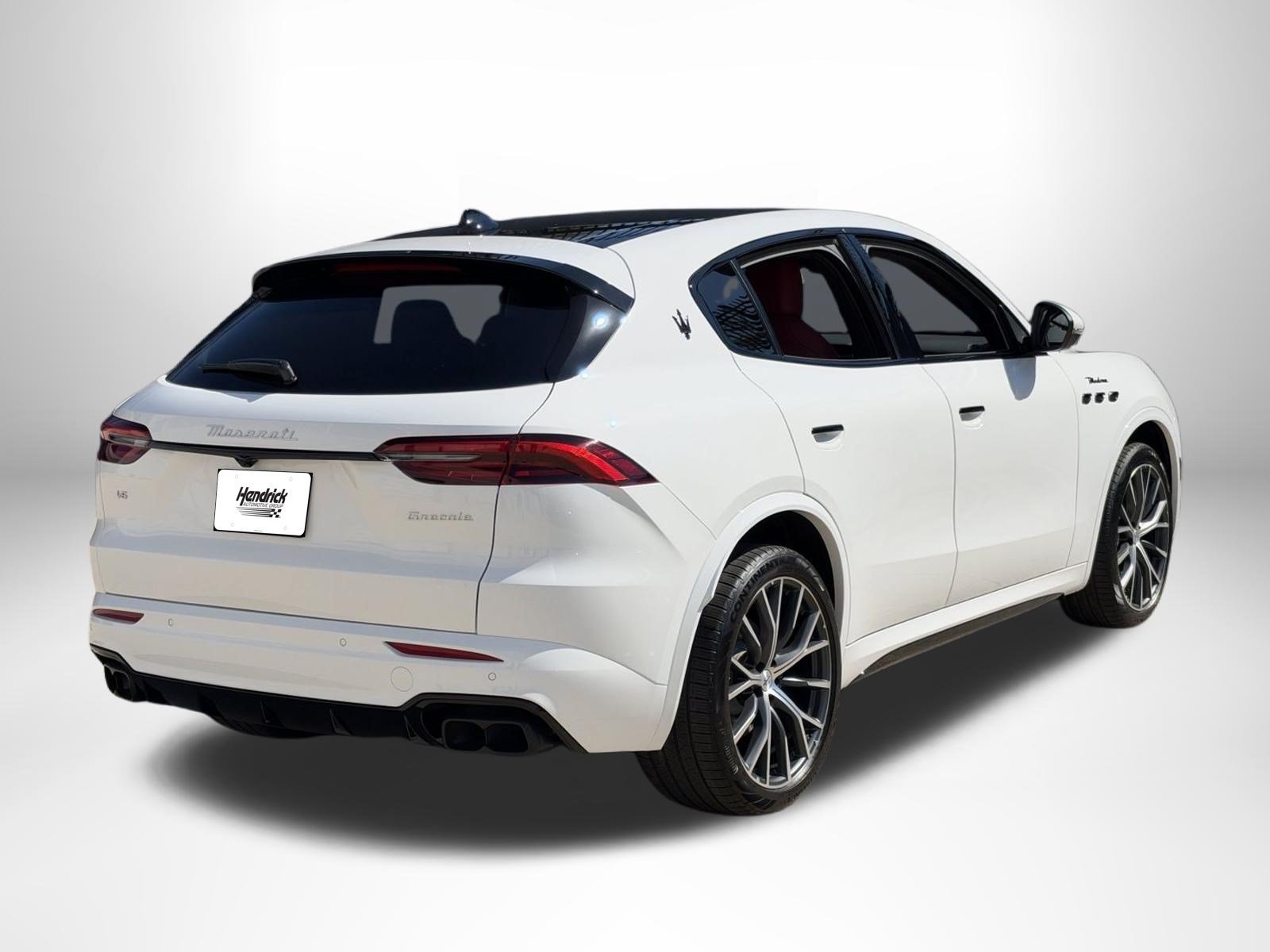 New 2027 Bianco Maserati Modena V6 image 3