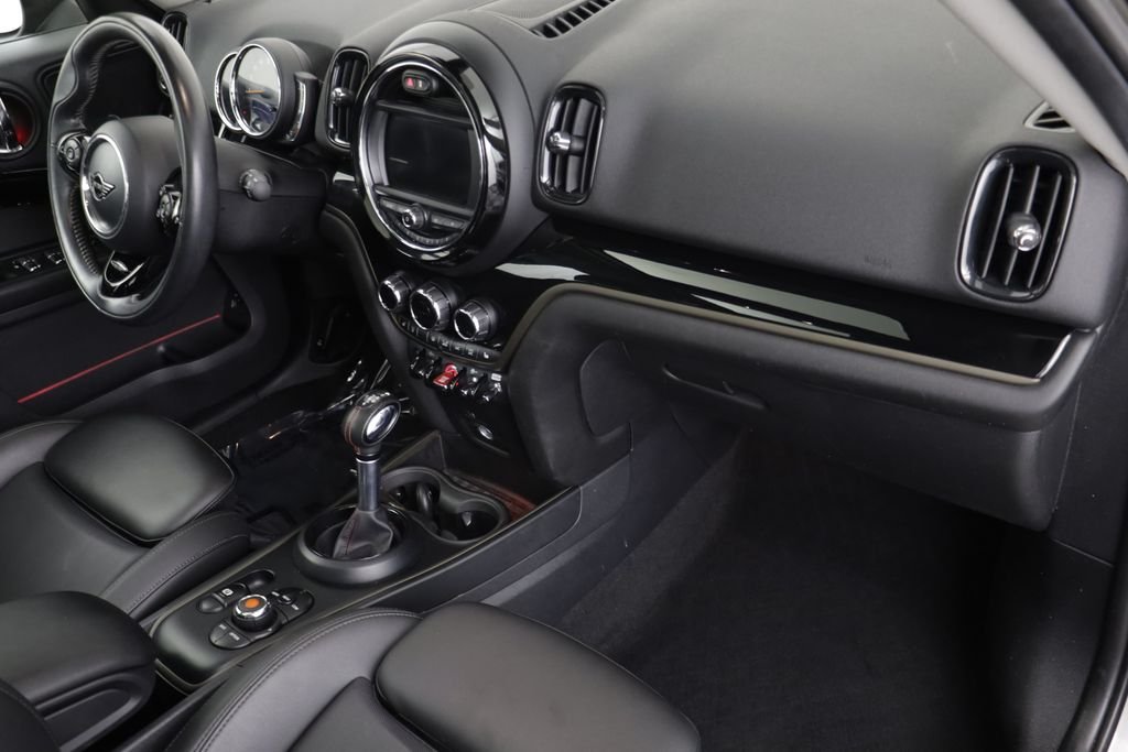 Used 2019 Silver Metallic MINI Signature image 20