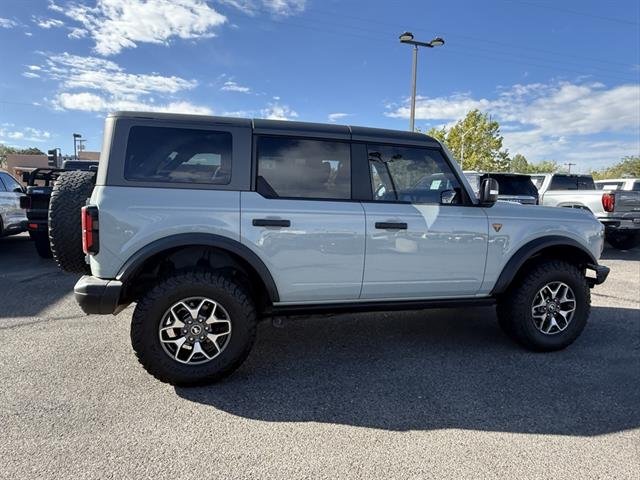 2024 Ford Bronco Badlands photo 4