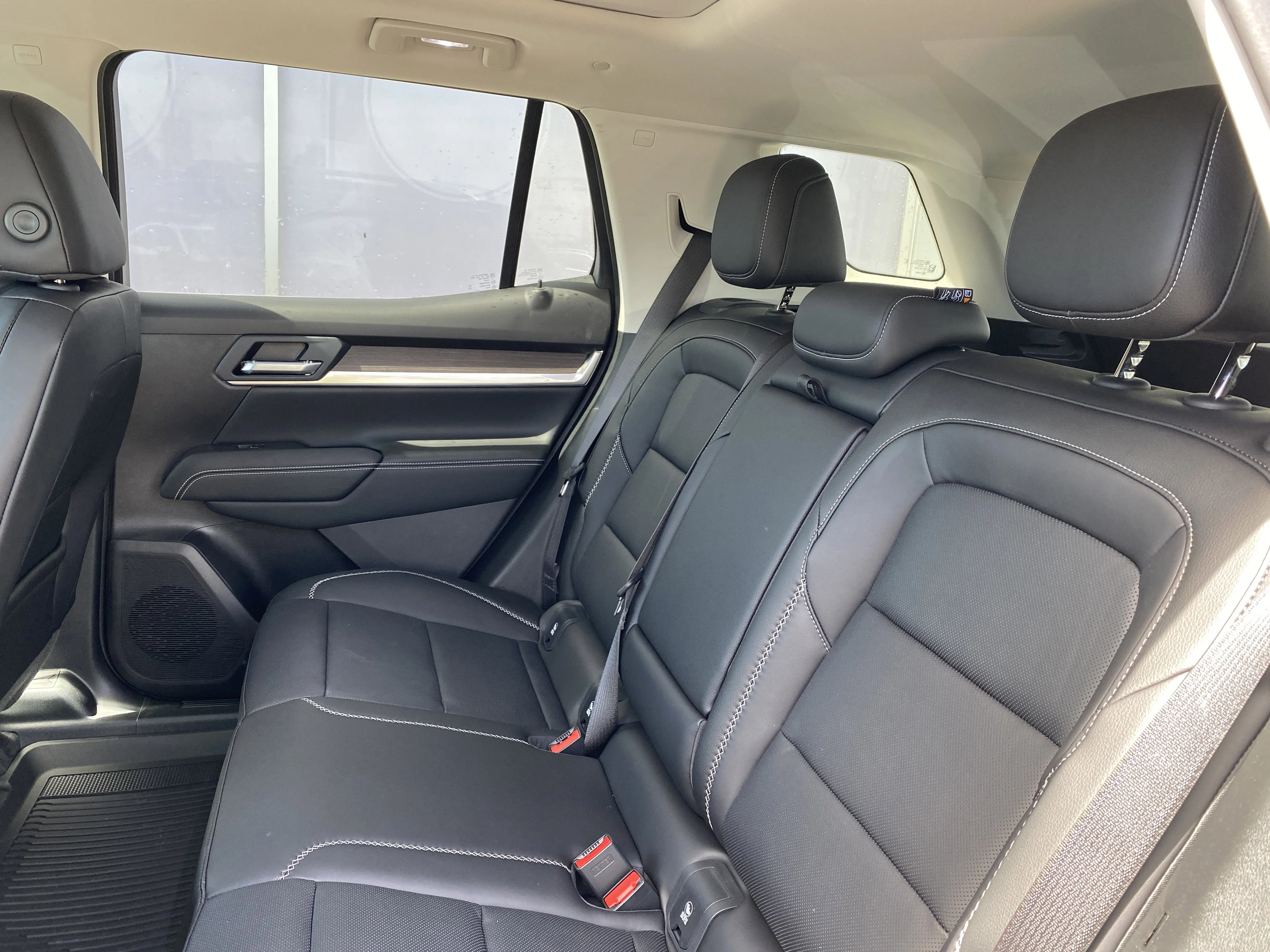 New 2026 EBONY TWILIGHT METALLIC GMC AWD Denali image 28