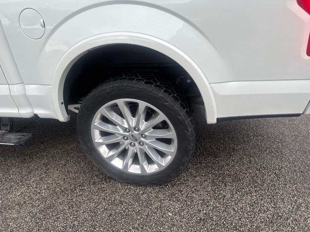Used 2020 White Ford Limited image 32