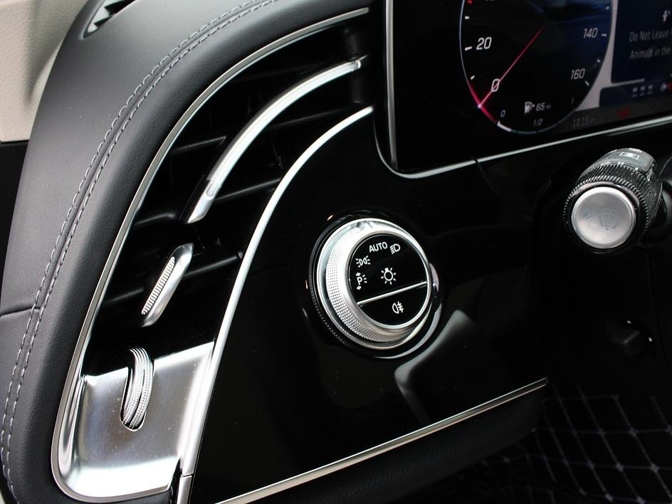 Used 2024 White Mercedes-Benz E 350 image 21