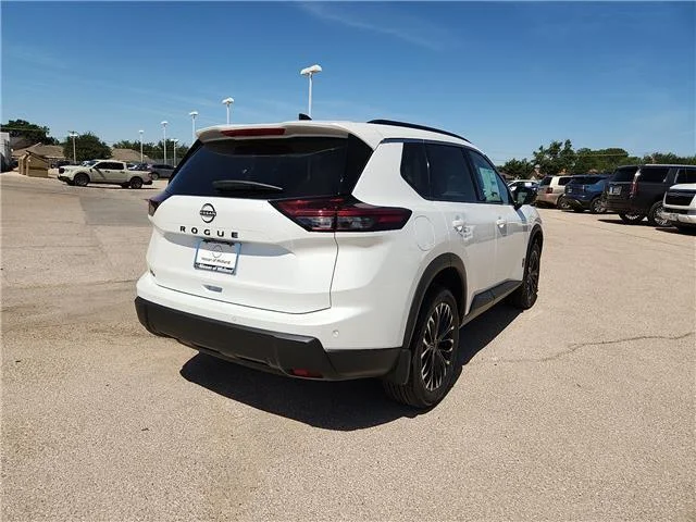 New 2026 QBE Everest WH Nissan Dark Armor Front-Wheel Drive 2026.5 image 3