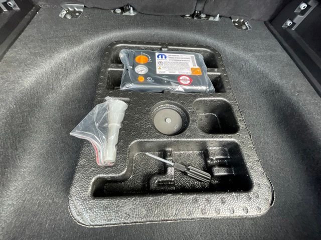 Used 2022 Billet Silver Metallic Jeep Limited image 12