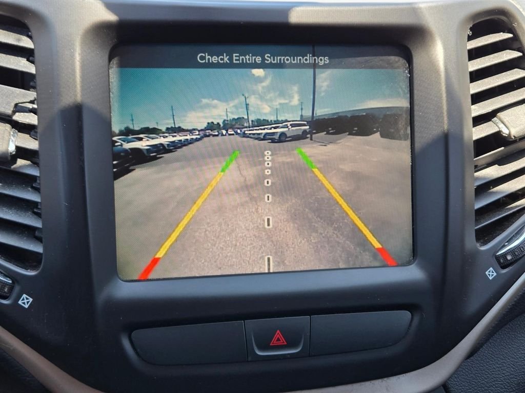 2016 Jeep Cherokee Latitude - Photo 24
