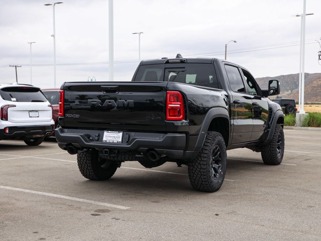 New 2026 Diamond Black Crystal Pearl-Coat Exterior Paint RAM RHO image 3