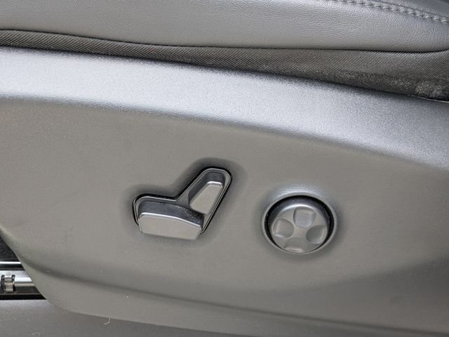 2024 Chrysler Pacifica Touring L - Photo 24