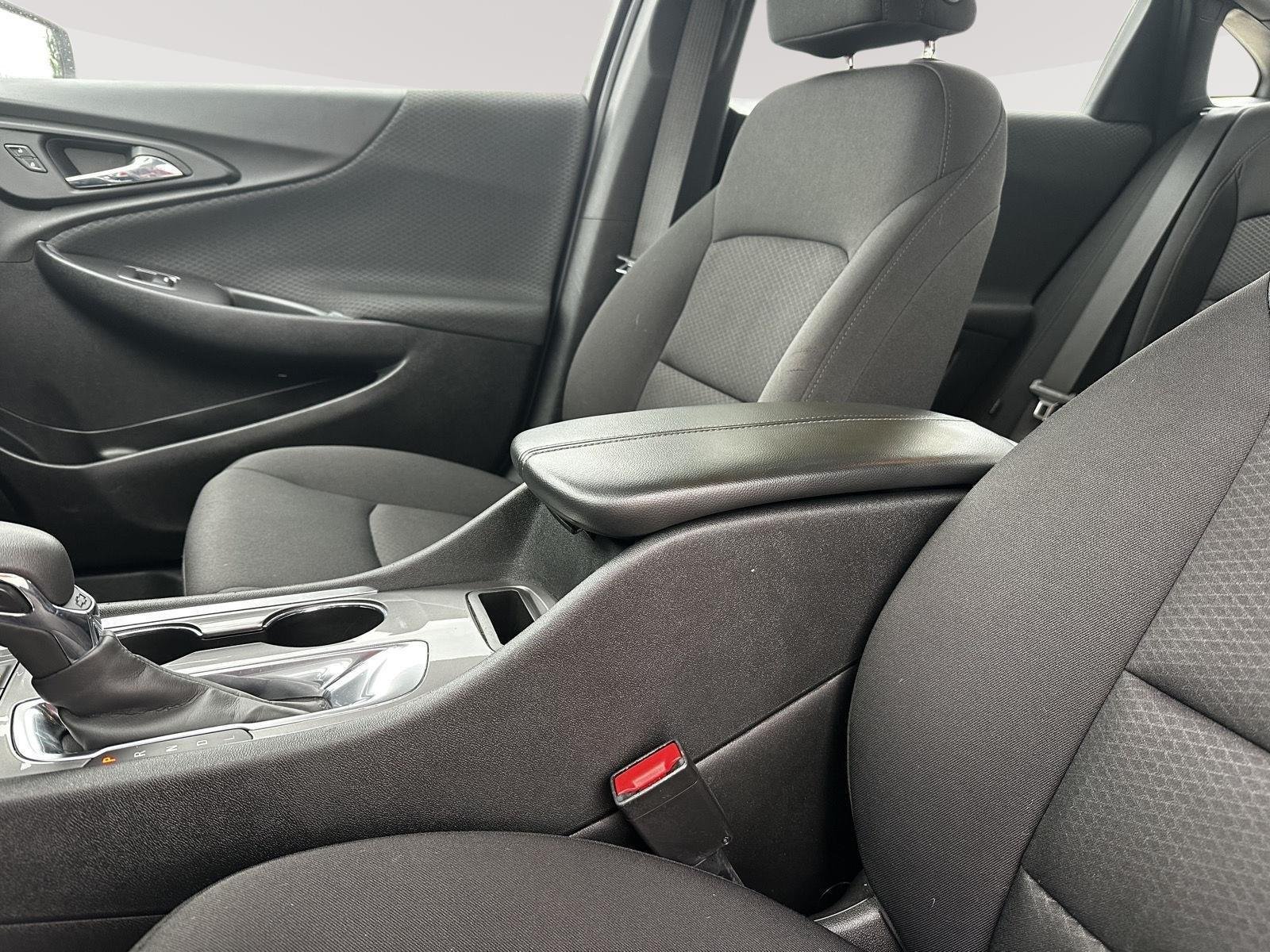 Used 2021 Shadow Gray Metallic Chevrolet LT image 18