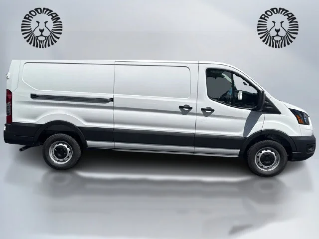 New 2025 White Ford Base image 5