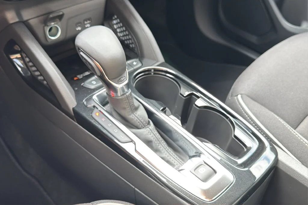 New 2026 Mosaic Black Metallic Chevrolet LT image 31
