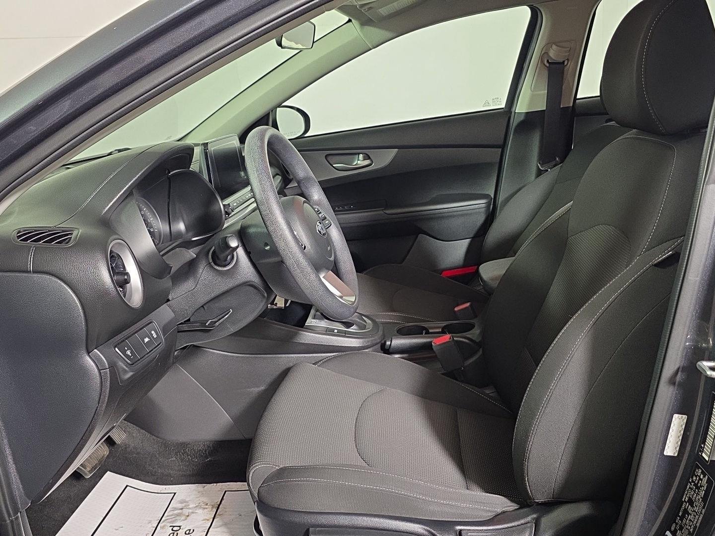 Used 2020 Gravity Gray Kia LXS image 12