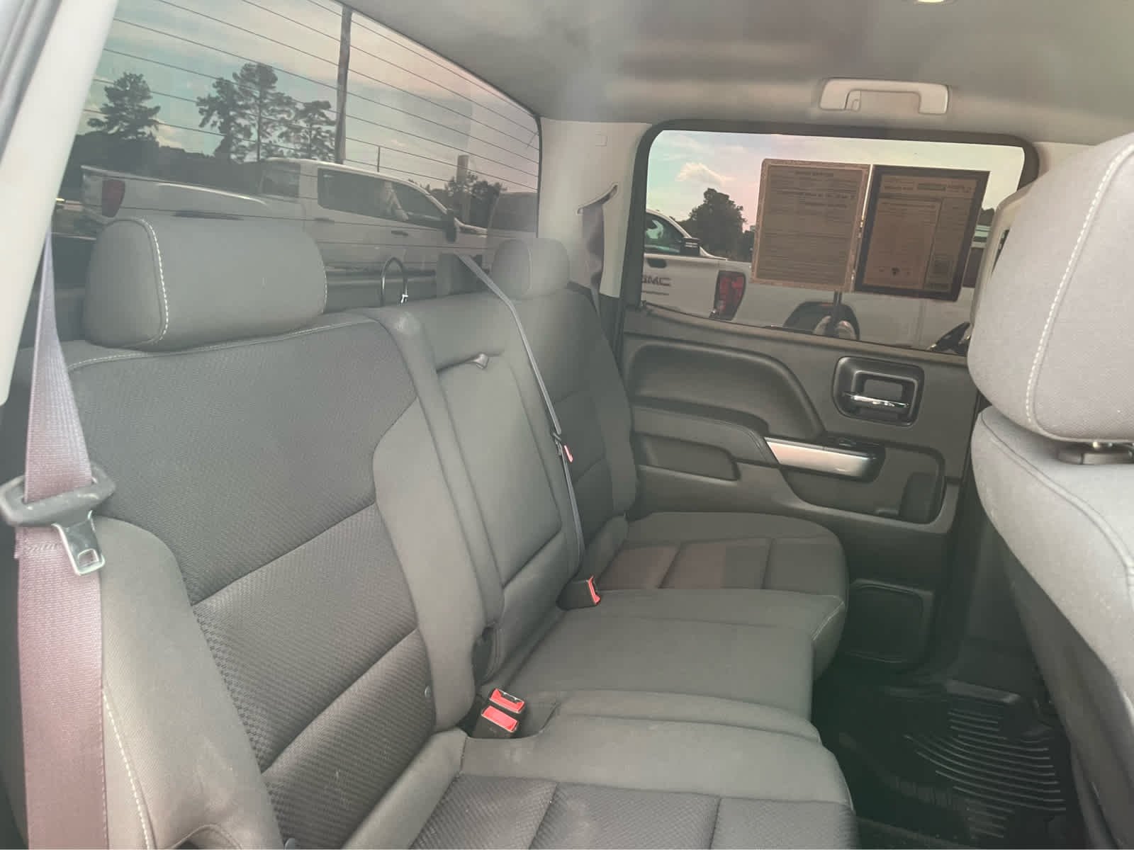 Used 2015 SUMMIT WHITE Chevrolet LT image 25