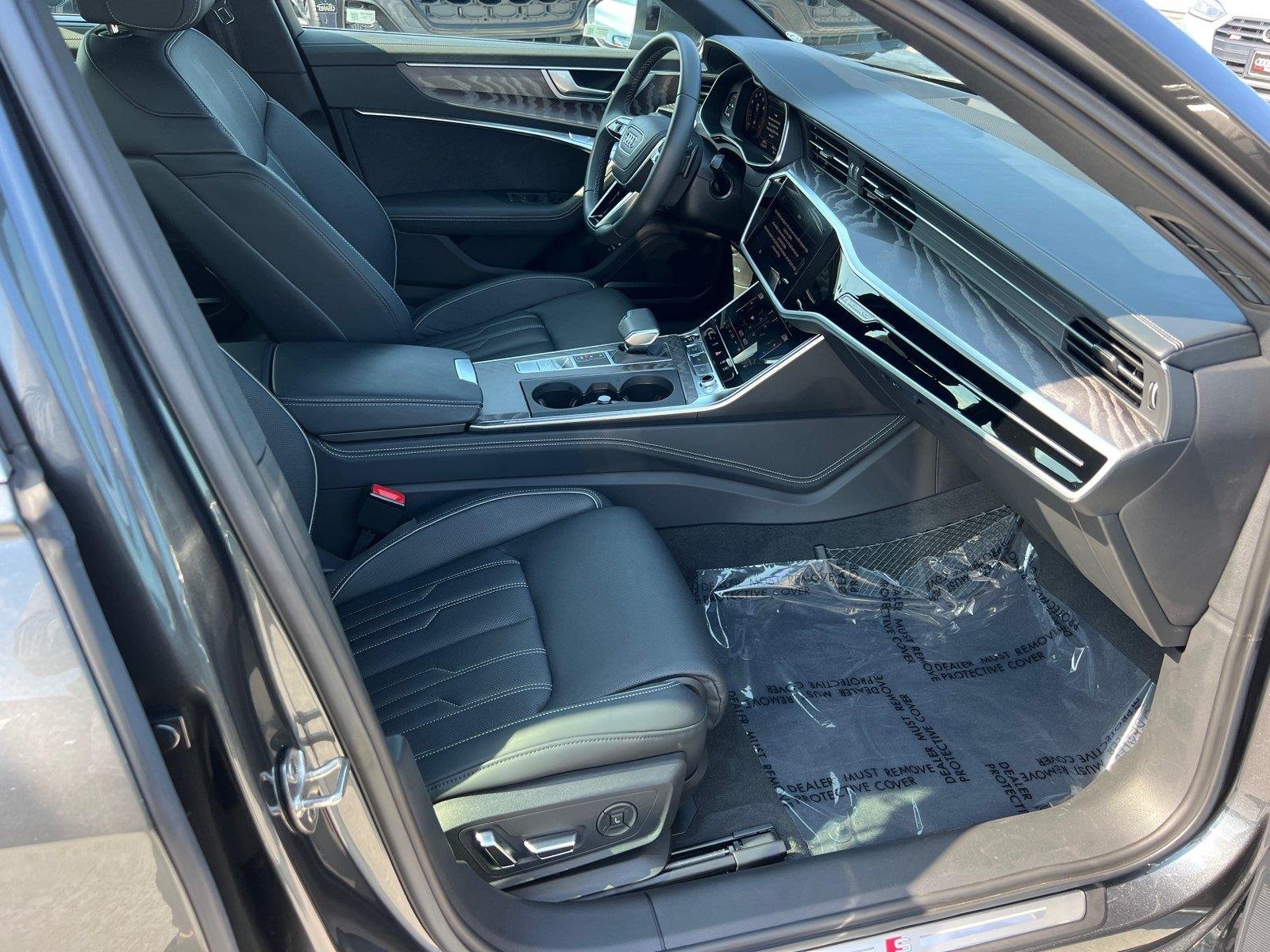 Used 2025 Daytona Gray Pearl Effect Audi Prestige image 13