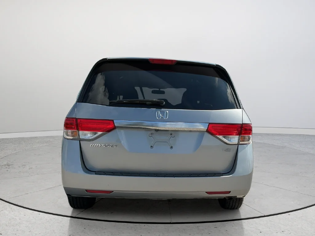Used 2017 Lunar Silver Metallic Honda EX image 5