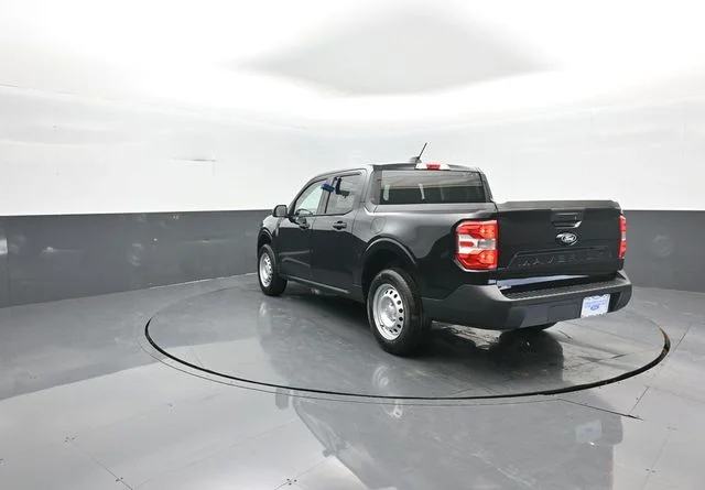 New 2026 Black Ford XL image 5