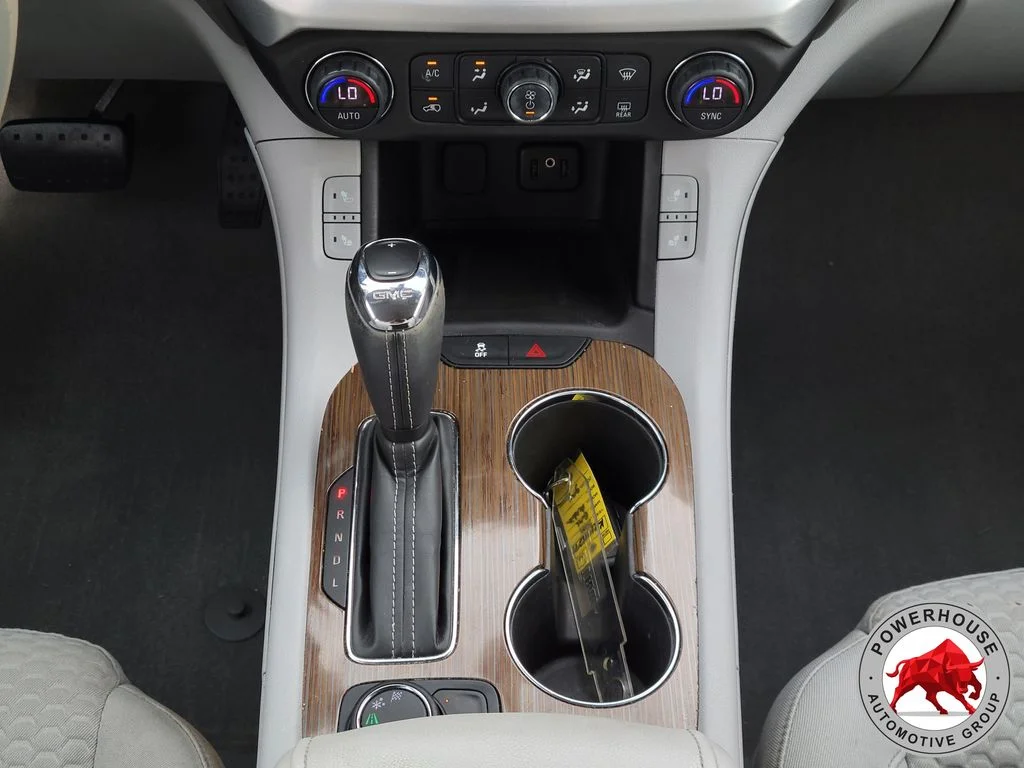 Used 2019 Gray GMC SLE-2 image 24