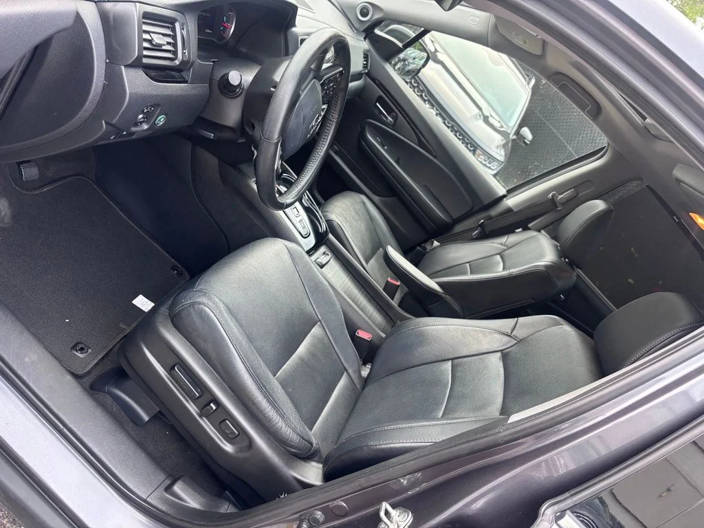 Used 2019  Honda Elite image 9