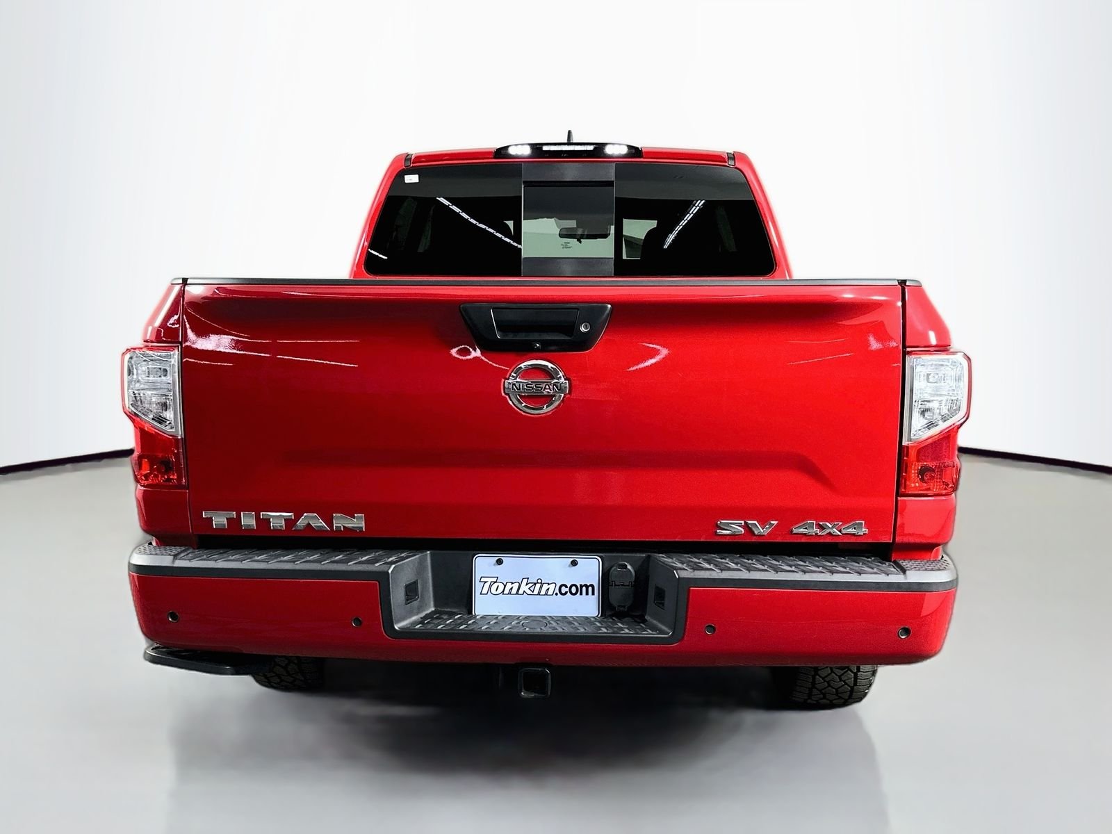 Used 2022 Red Alert Nissan SV image 6