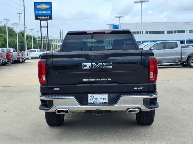 Used 2026 Onyx Black GMC SLT image 6