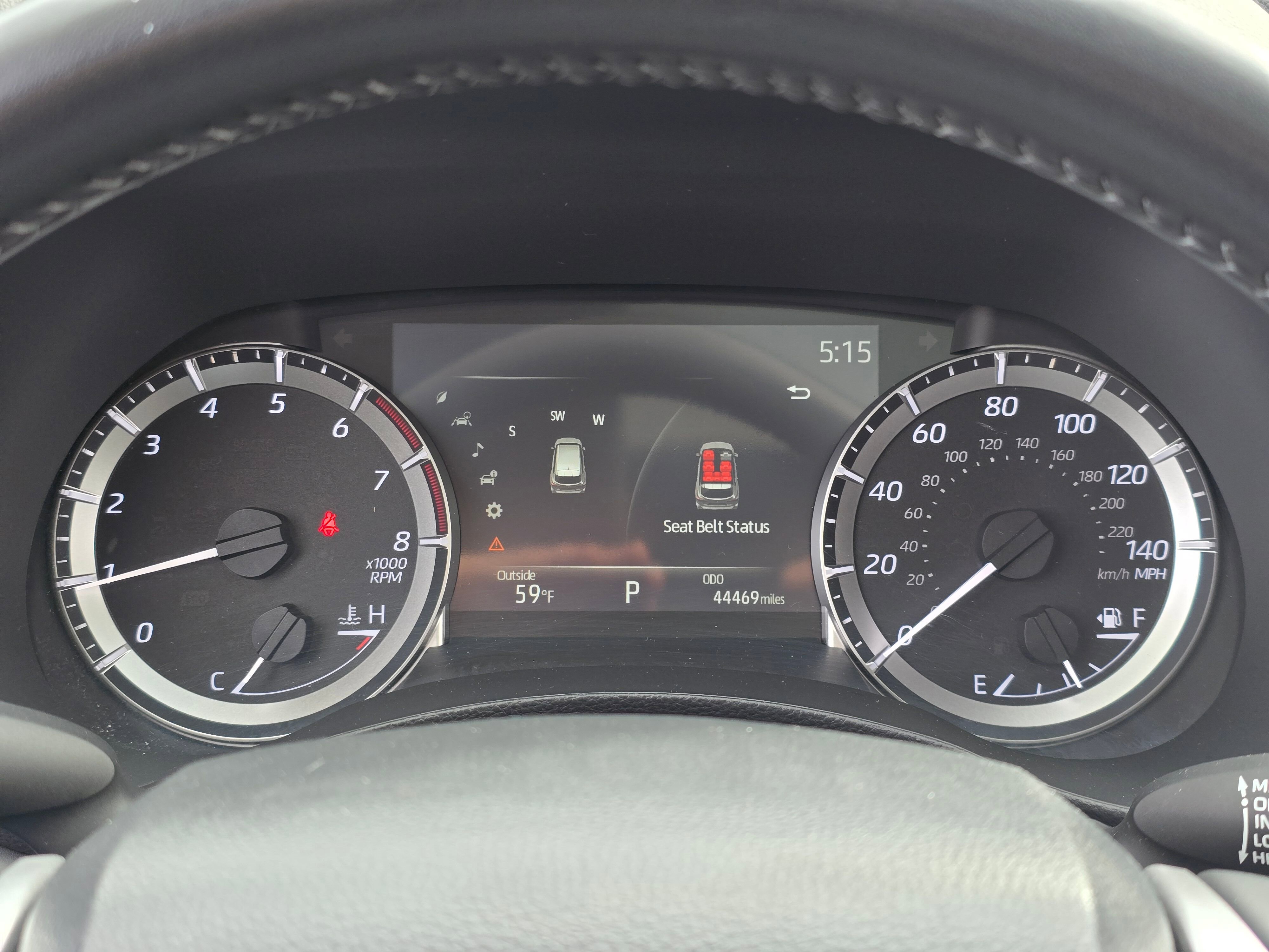 Used 2023  Toyota L image 28