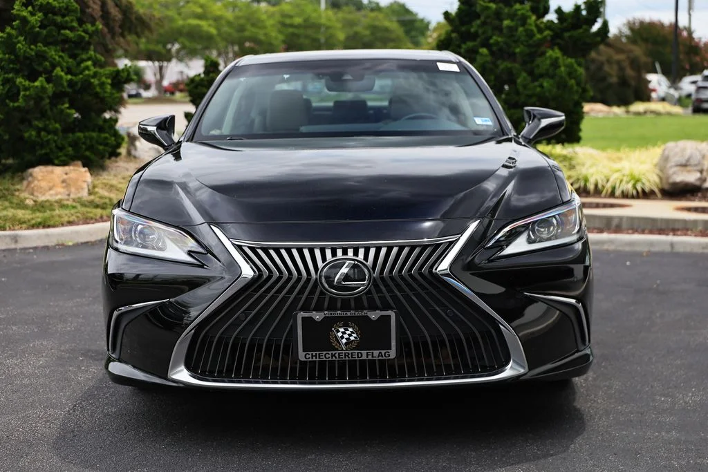 Used 2021 Obsidian Lexus 350 image 13