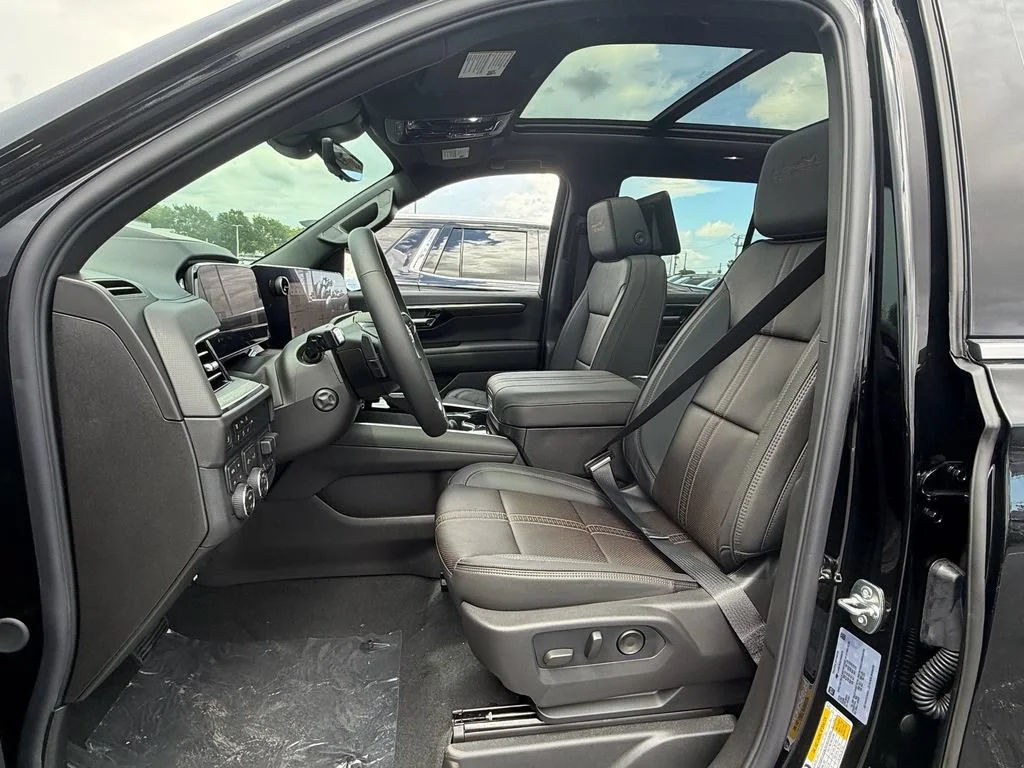 2026 Chevrolet Tahoe High Country - Photo 9