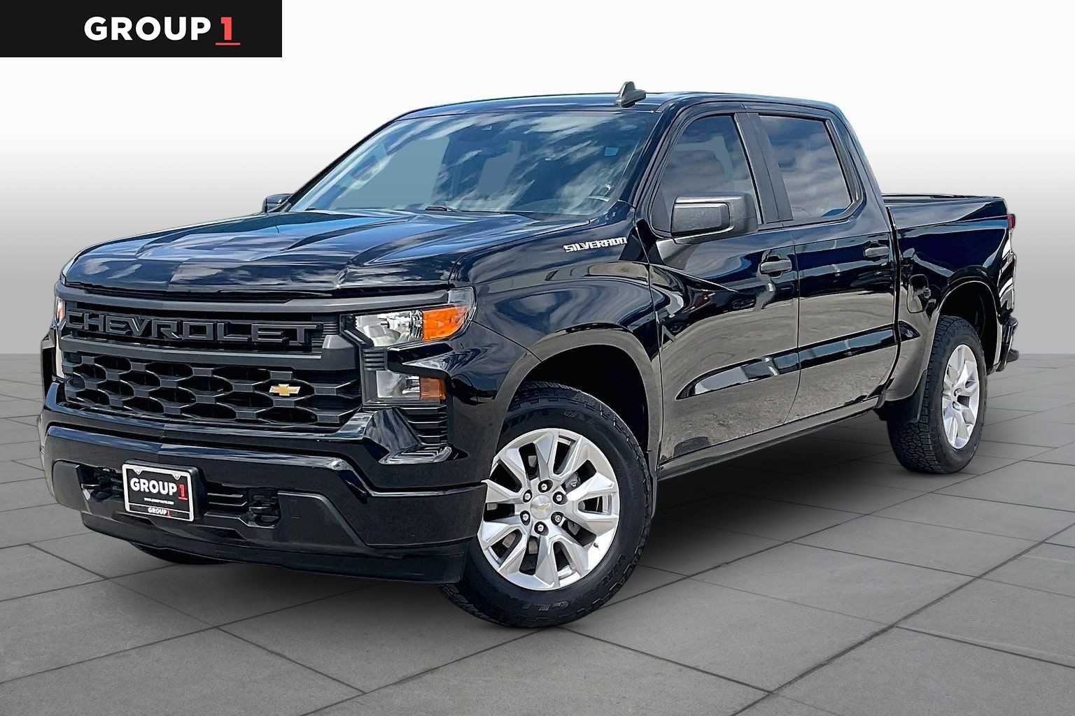 2022 Chevrolet Silverado 1500 Custom