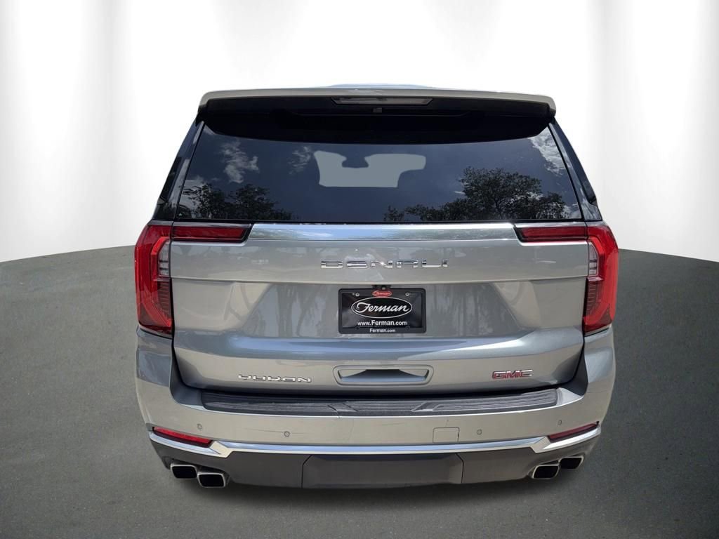 Used 2025 Sterling Metallic GMC Denali image 14