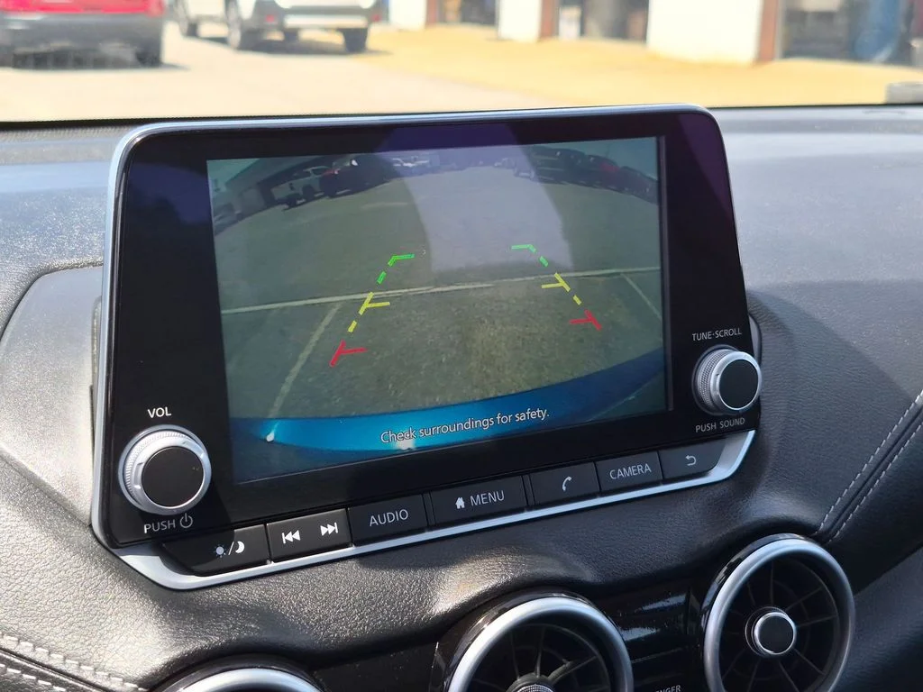 Used 2025 Blue Nissan SV image 17