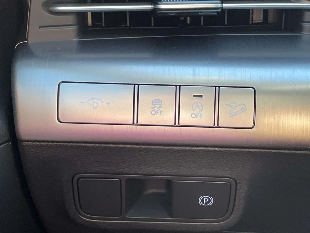 New 2026 Gray Hyundai SE image 17