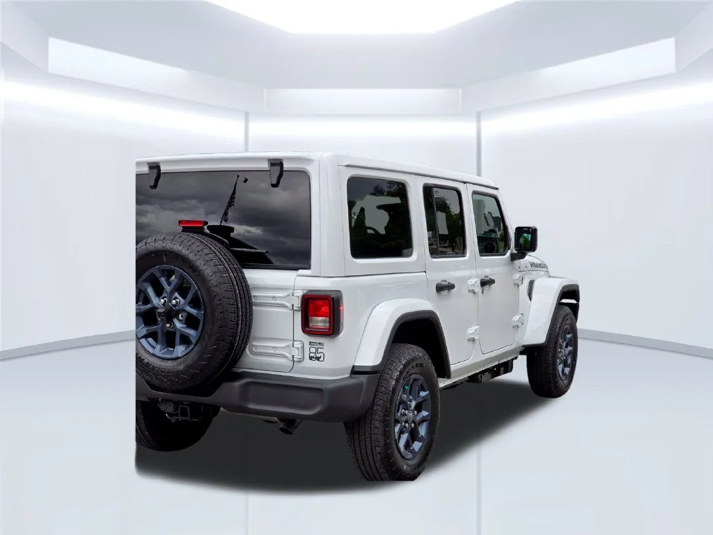 New 2026 White Jeep 85th Anniversary Edition image 40