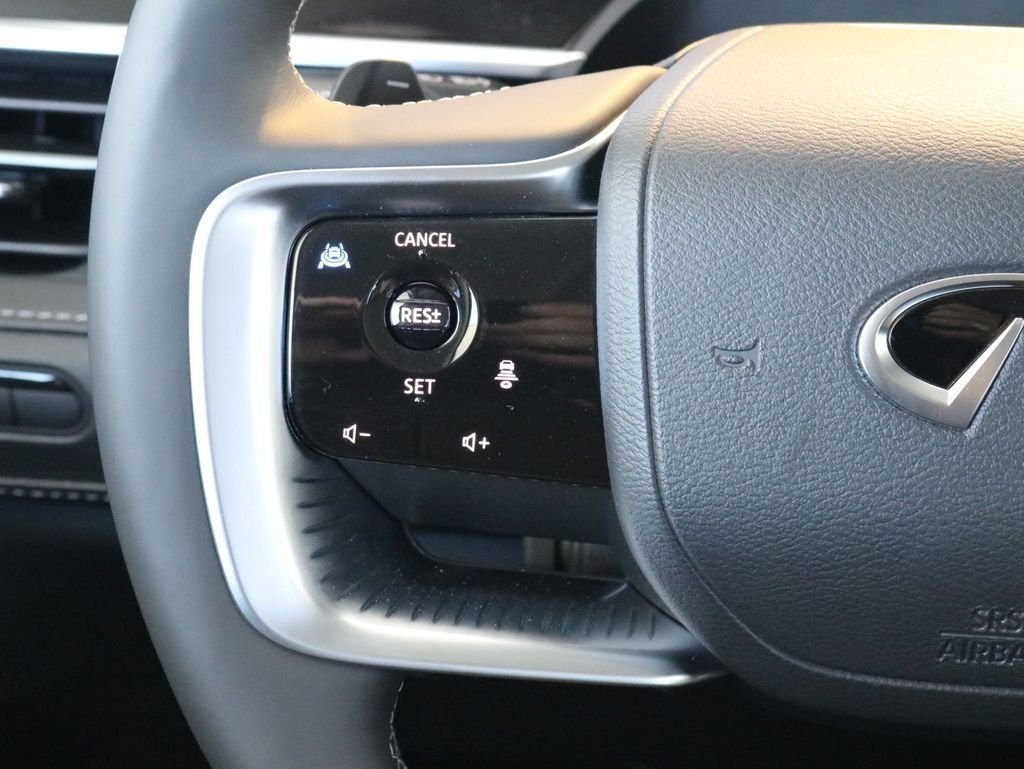 2026 INFINITI QX80 Luxe - Photo 11