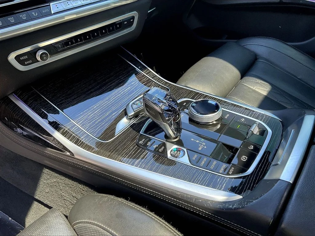 2022 BMW X7 M50i - Photo 18