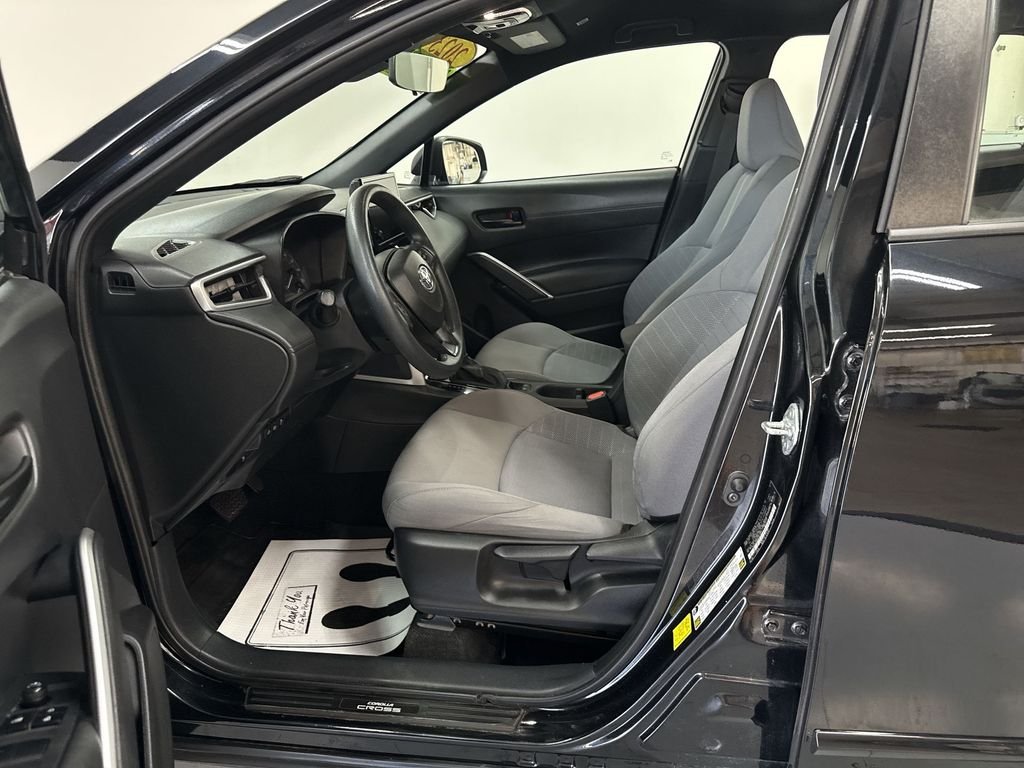 Used 2023 Jet Black Toyota Hybrid S image 12