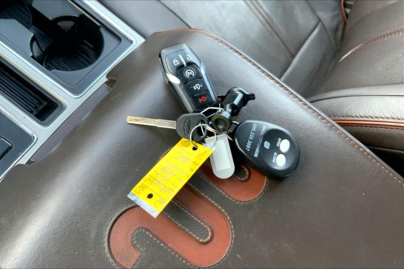 Used 2016 Ruby Red Metallic Clear Coat/Caribou Metallic Ford King Ranch image 15
