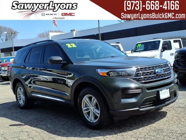 2024 Ford Explorer XLT 4WD's photo