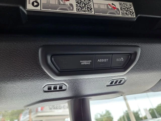 Used 2022 Silver Jeep Unlimited Sahara image 29
