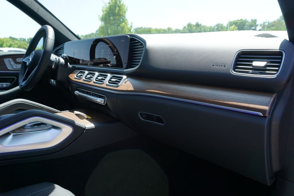 Used 2026 Obsidian Black Metallic Mercedes-Benz GLE 350 image 68