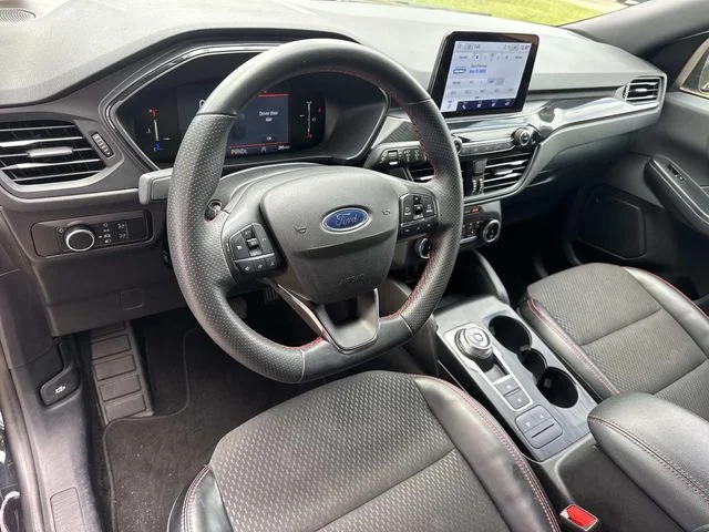 Certified Used 2025 Black Metallic Ford ST-Line image 30