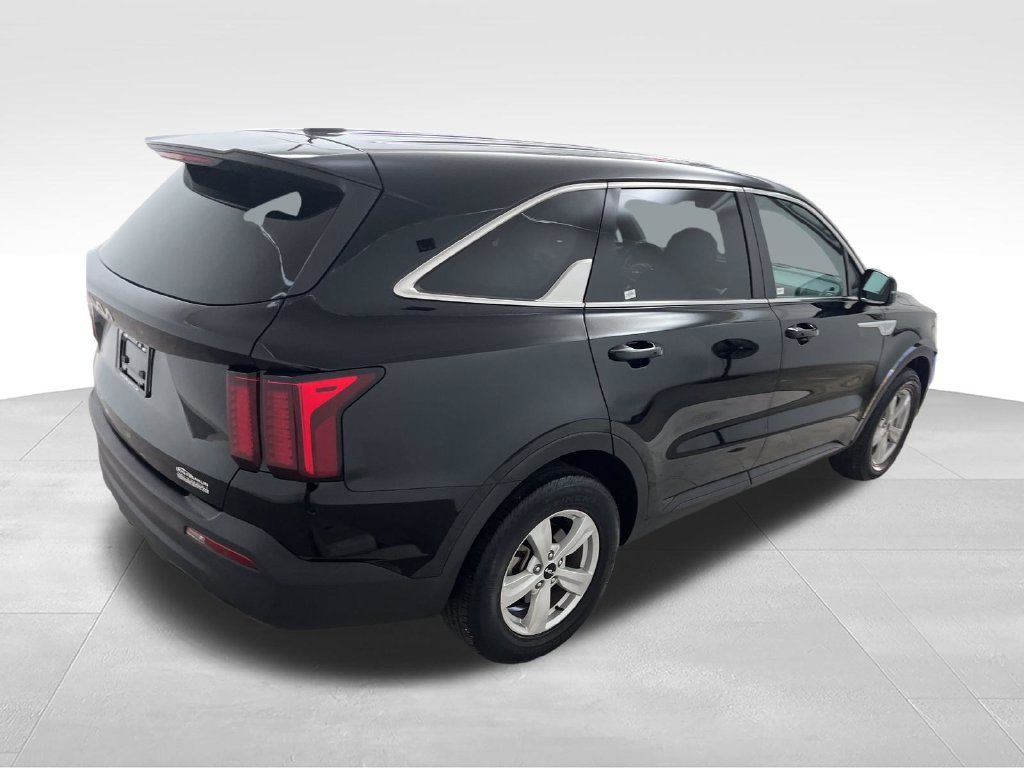 Used 2023 Black Kia LX image 5