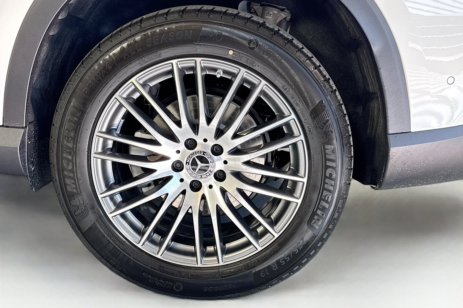 New 2026 Polar White Mercedes-Benz GLC 300 image 29
